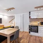 Sz27 B Szekely Apartment