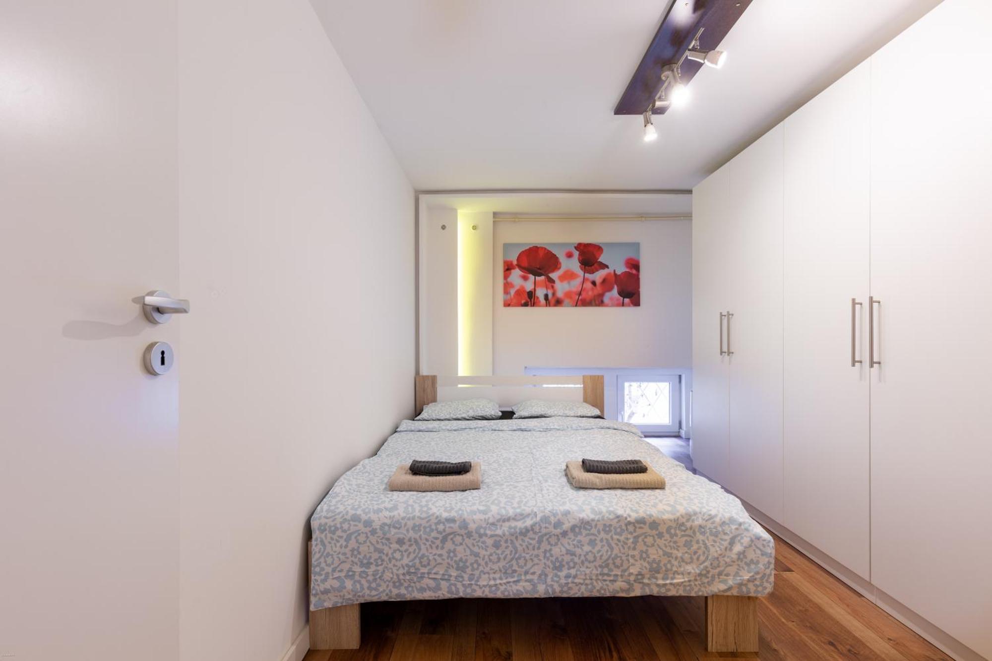 Sz27 B Szekely Apartment Budapest